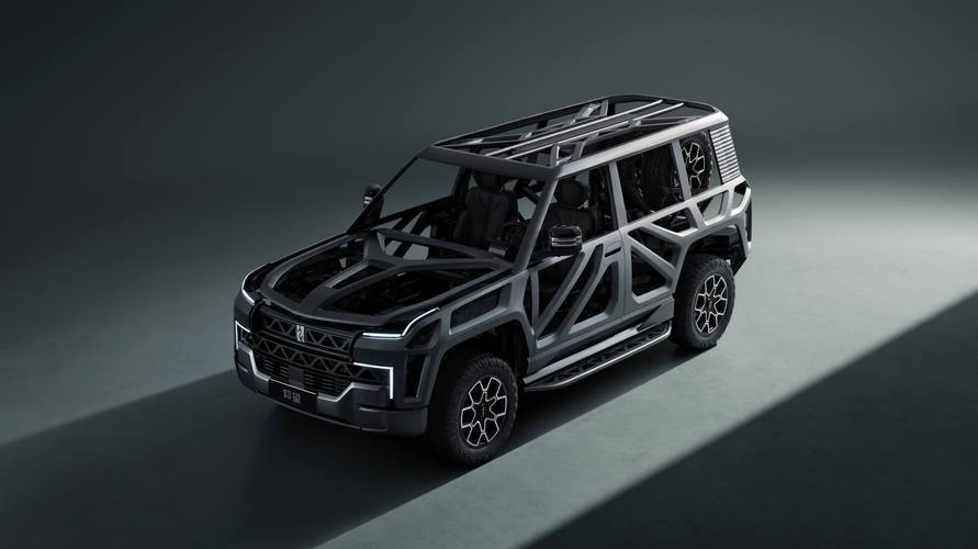 深圳104仰望U8硬派越野的科技魅力，国能汽车对传统燃油车市场的冲击